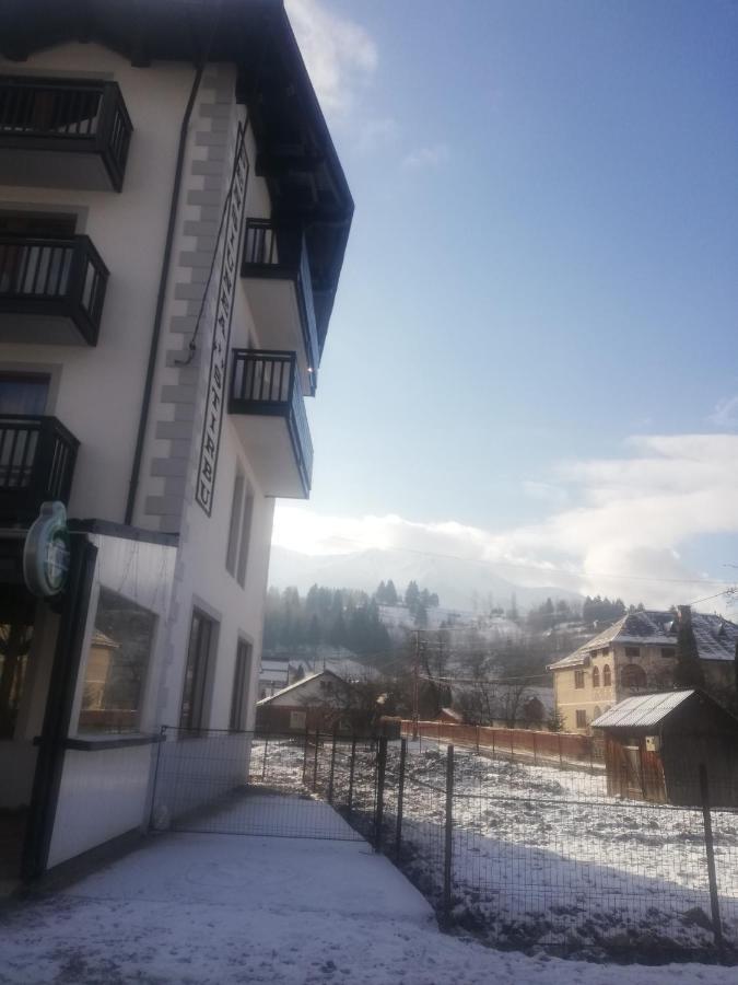 Pensiune Stirbu Borşa Esterno foto